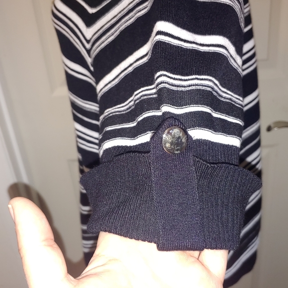 EUC Apt 9 super soft and comfy top xl - Picture 4 of 7